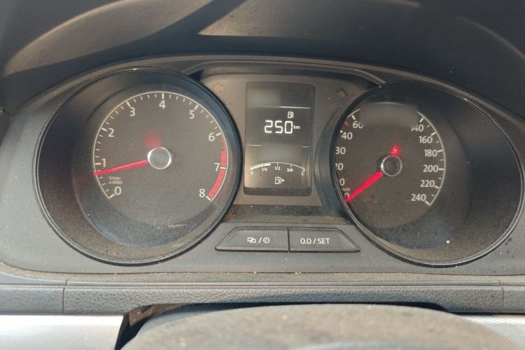Used Volkswagen Lavida 2017 1.6L Manual Fashion Edition Instrument Cluster