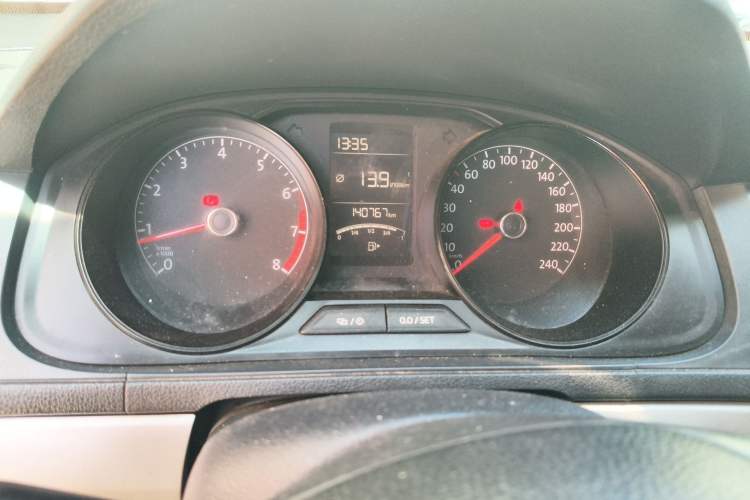 Used Volkswagen Lavida 2017 1.6L Manual Fashion Edition Instrument Cluster