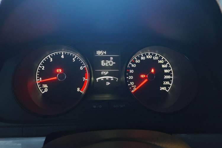 Used Volkswagen Lavida 2017 1.6L Manual Fashion Edition Instrument Cluster