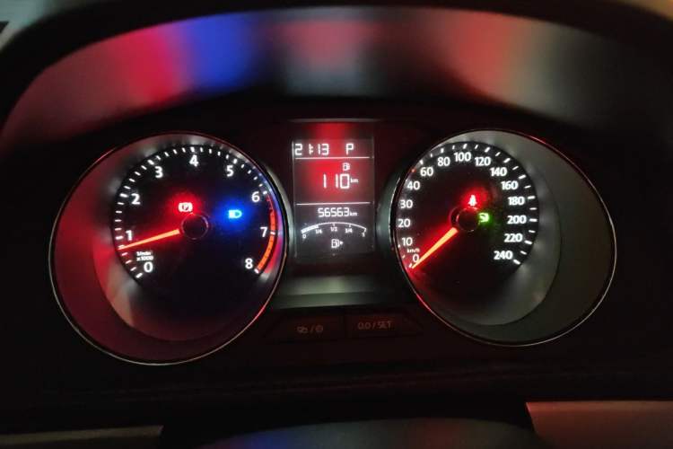Used Volkswagen Lavida 2017 1.6L Automatic Comfort Edition Instrument Cluster