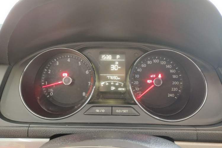 Used Volkswagen Lavida 2017 230TSI DSG Comfort Edition Instrument Cluster