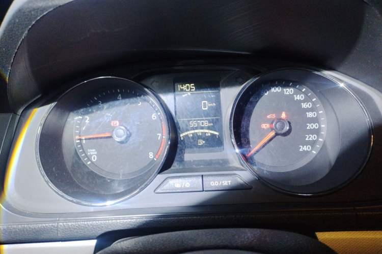 Used Volkswagen Lavida 2017 230TSI Manual Comfort Edition Instrument Cluster