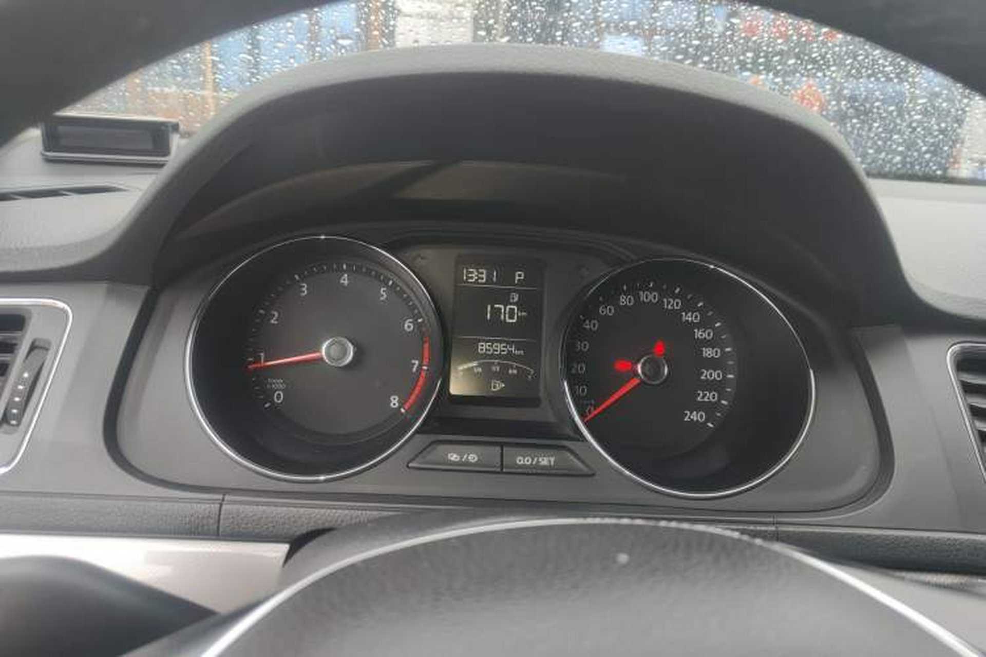 Used Volkswagen Lavida 2017 1.6L Automatic Comfort Edition Instrument Cluster