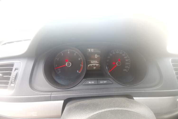 Used Volkswagen Lavida 2017 1.6L Manual Fashion Edition Instrument Cluster