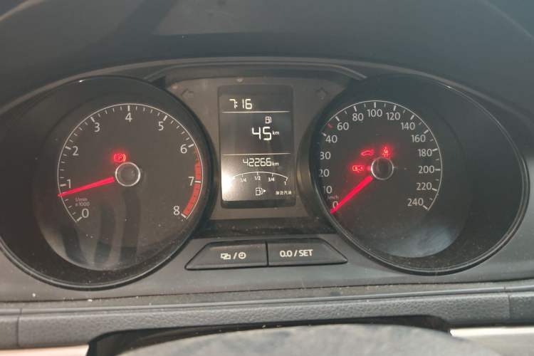 Used Volkswagen Lavida 2017 1.6L Manual Fashion Edition Instrument Cluster