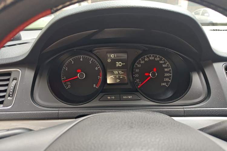 Used Volkswagen Lavida 2017 1.6L Manual Fashion Edition Instrument Cluster