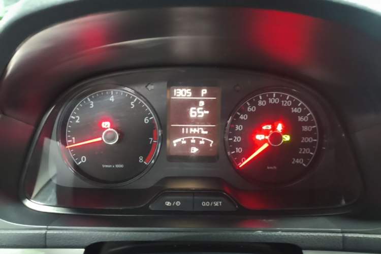 Used Volkswagen Lavida 2017 1.6L Automatic Comfort Edition Instrument Cluster