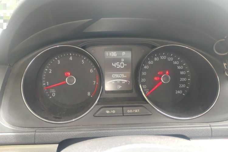 Used Volkswagen Lavida 2017 1.6L Automatic Comfort Edition Instrument Cluster