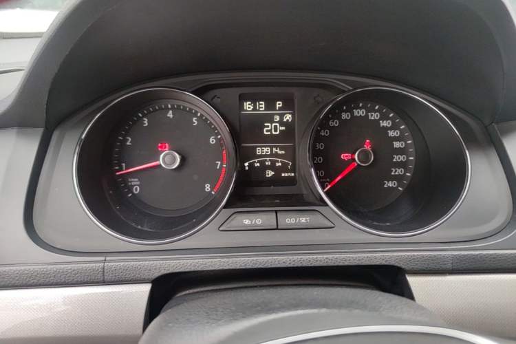 Used Volkswagen Lavida 2017 230TSI DSG Comfort Edition Instrument Cluster