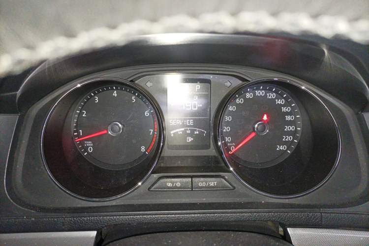 Used Volkswagen Lavida 2017 230TSI DSG Comfort Edition Instrument Cluster