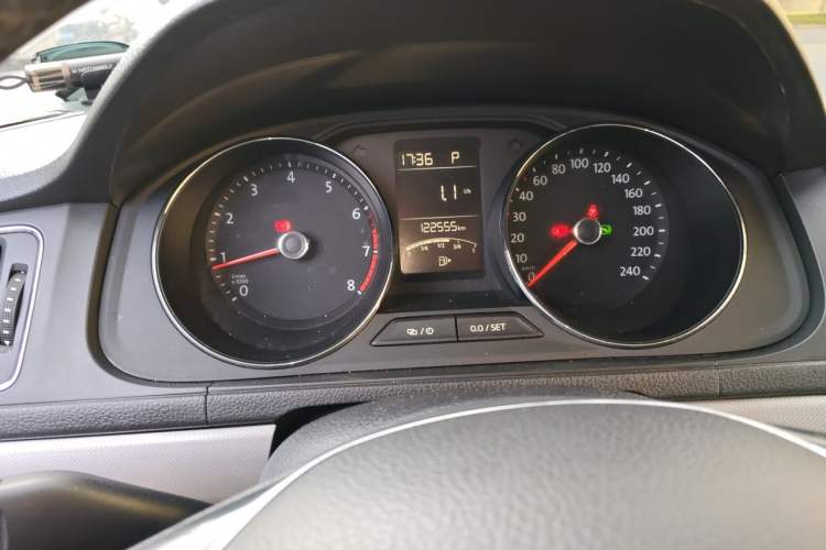 Used Volkswagen Lavida 2017 230TSI DSG Comfort Edition Instrument Cluster