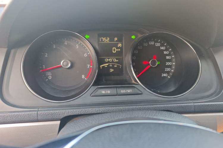 Used Volkswagen Lavida 2017 230TSI DSG Comfort Edition Instrument Cluster
