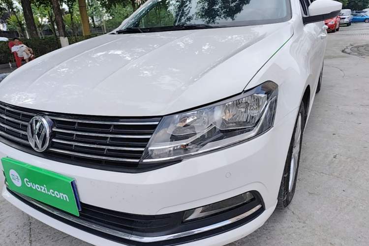Used Volkswagen Lavida 2017 1.6L Automatic Comfort Edition Left Front Headlight