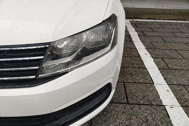 Used Volkswagen Lavida 2017 1.6L Automatic Fashion Edition Left Front Headlight