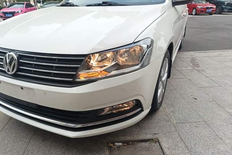 Used Volkswagen Lavida 2017 230TSI DSG Comfort Edition Left Front Headlight