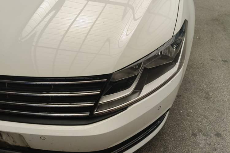 Used Volkswagen Lavida 2017 1.6L Automatic Comfort Edition Left Front Headlight