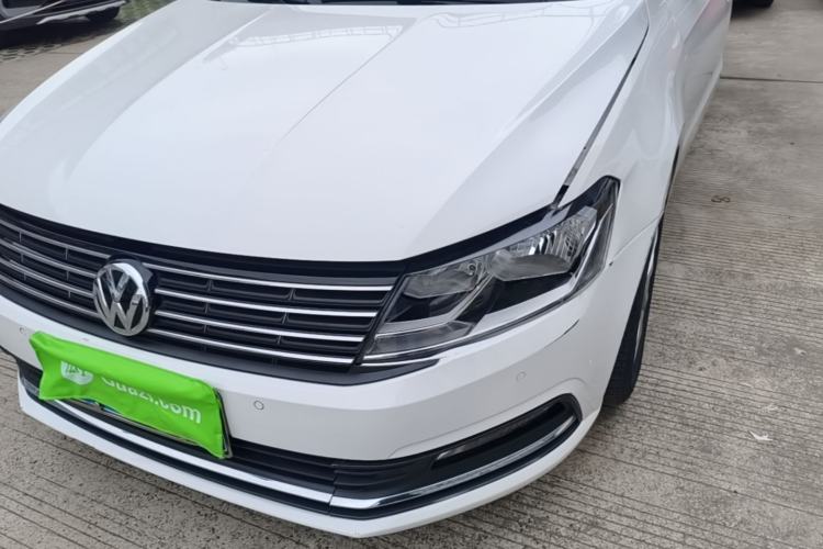 Used Volkswagen Lavida 2017 1.6L Automatic Comfort Edition Left Front Headlight