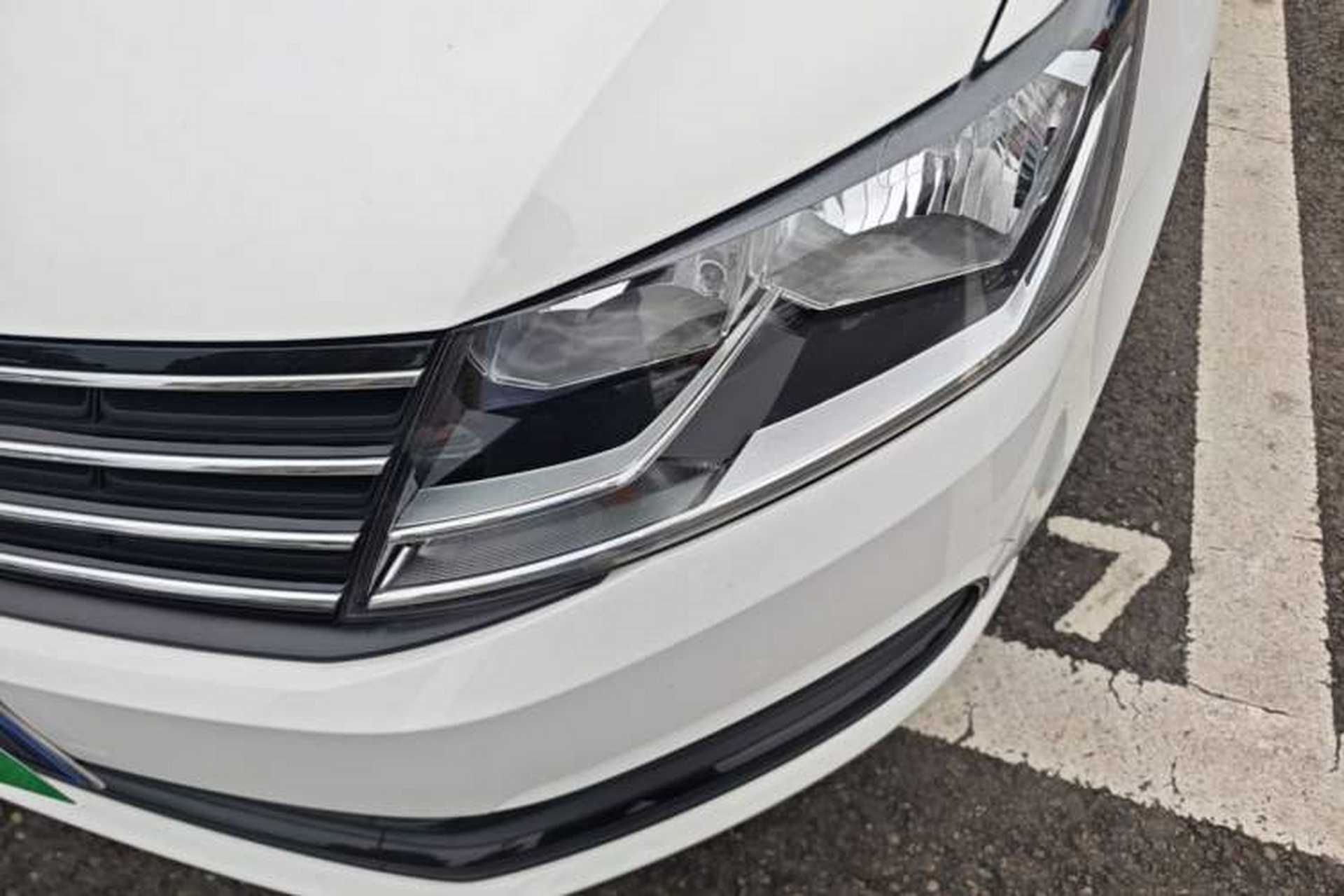 Used Volkswagen Lavida 2017 1.6L Manual Fashion Edition Left Front Headlight