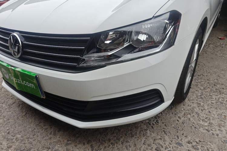 Used Volkswagen Lavida 2017 1.6L Manual Fashion Edition Left Front Headlight