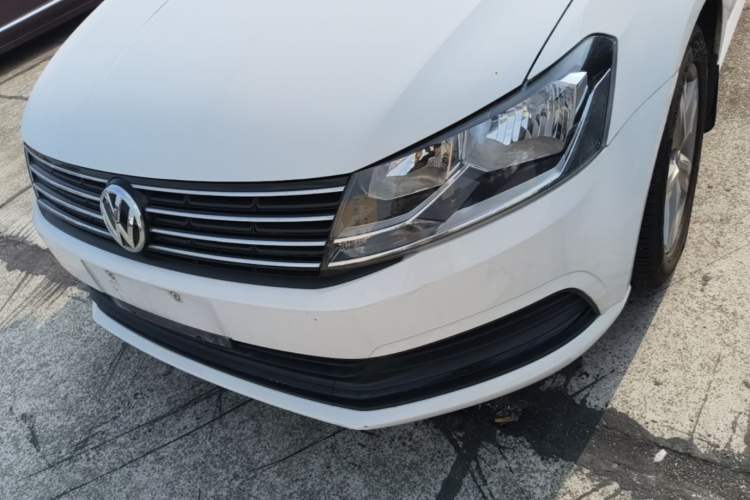 Used Volkswagen Lavida 2017 1.6L Automatic Fashion Edition Left Front Headlight