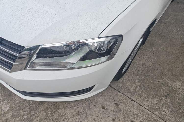 Used Volkswagen Lavida 2017 1.6L Automatic Comfort Edition Left Front Headlight