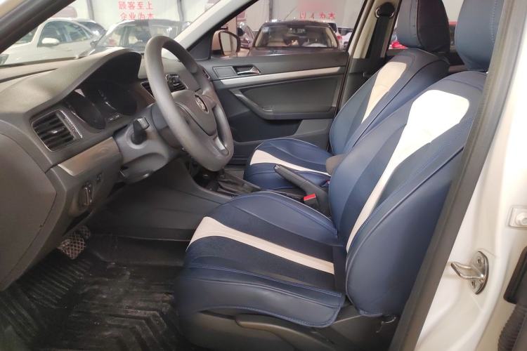 Used Volkswagen Lavida 2017 1.6L Automatic Fashion Edition Left Front Seat