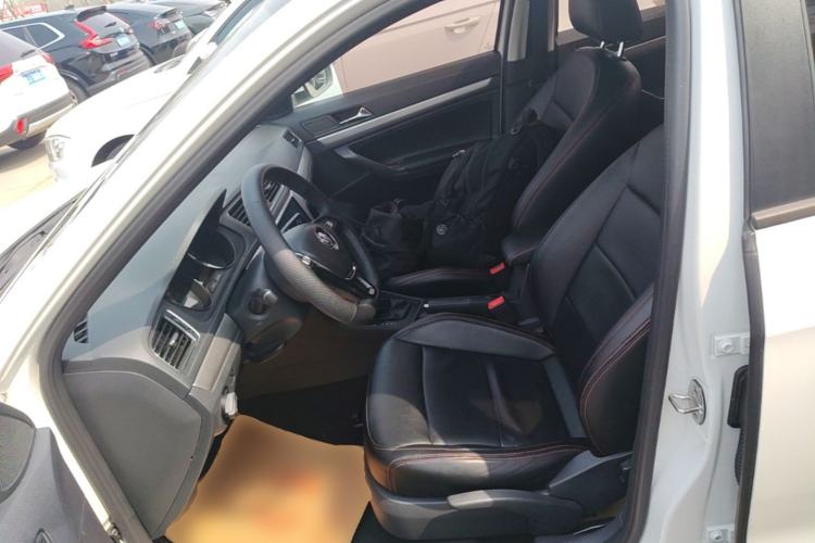 Used Volkswagen Lavida 2017 1.6L Automatic Fashion Edition Left Front Seat