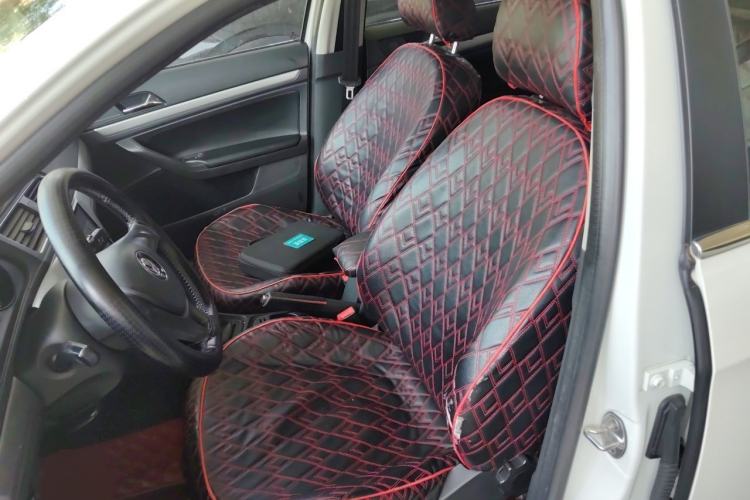 Used Volkswagen Lavida 2017 1.6L Automatic Fashion Edition Left Front Seat