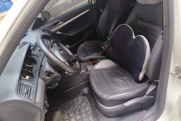 Used Volkswagen Lavida 2017 1.6L Automatic Comfort Edition Left Front Seat