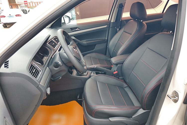 Used Volkswagen Lavida 2017 1.6L Automatic Fashion Edition Left Front Seat