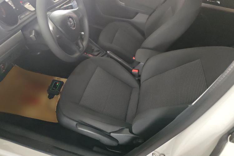 Used Volkswagen Lavida 2017 1.6L Automatic Fashion Edition Left Front Seat