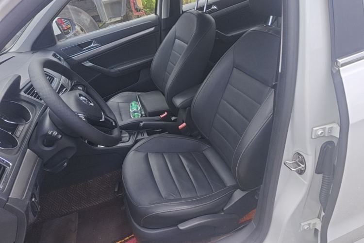 Used Volkswagen Lavida 2017 1.6L Automatic Comfort Edition Left Front Seat