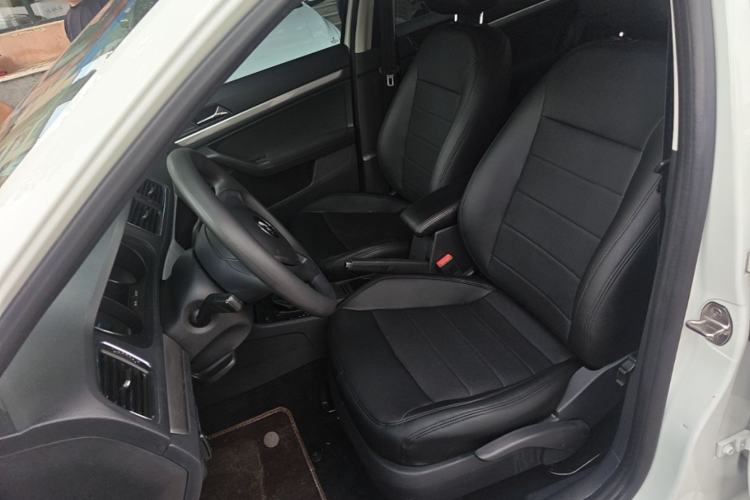 Used Volkswagen Lavida 2017 1.6L Automatic Fashion Edition Left Front Seat