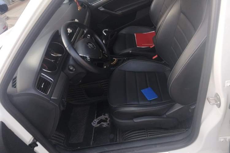 Used Volkswagen Lavida 2017 1.6L Automatic Comfort Edition Left Front Seat