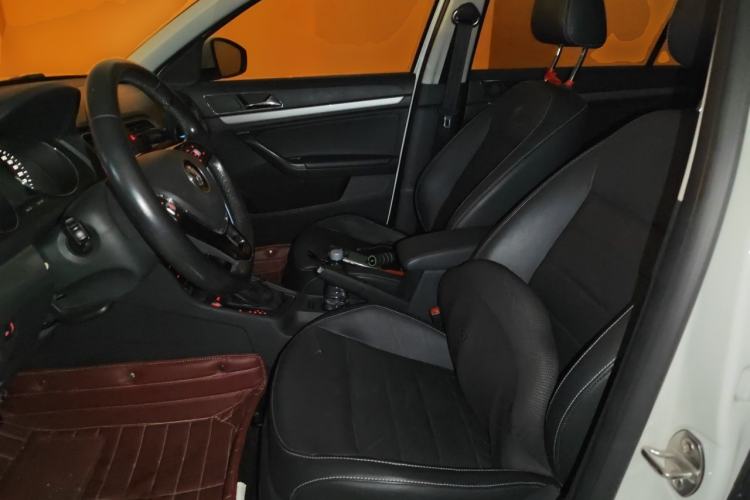 Used Volkswagen Lavida 2017 1.6L Automatic Comfort Edition Left Front Seat