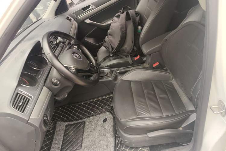 Used Volkswagen Lavida 2017 1.6L Automatic Comfort Edition Left Front Seat