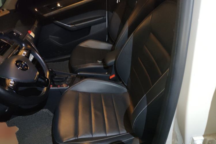 Used Volkswagen Lavida 2017 1.6L Automatic Comfort Edition Left Front Seat