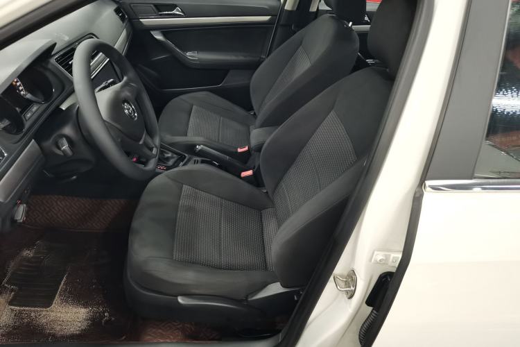 Used Volkswagen Lavida 2017 1.6L Automatic Fashion Edition Left Front Seat
