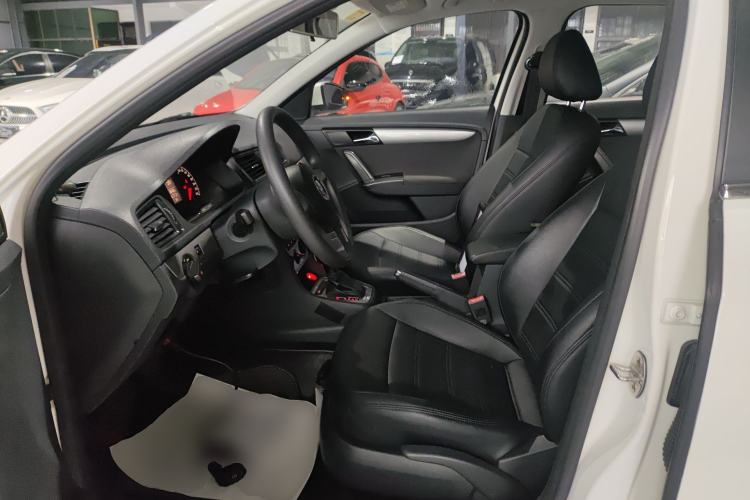 Used Volkswagen Lavida 2017 1.6L Automatic Comfort Edition Left Front Seat