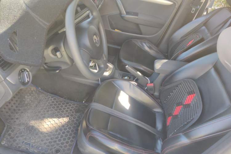 Used Volkswagen Lavida 2017 1.6L Automatic Comfort Edition Left Front Seat