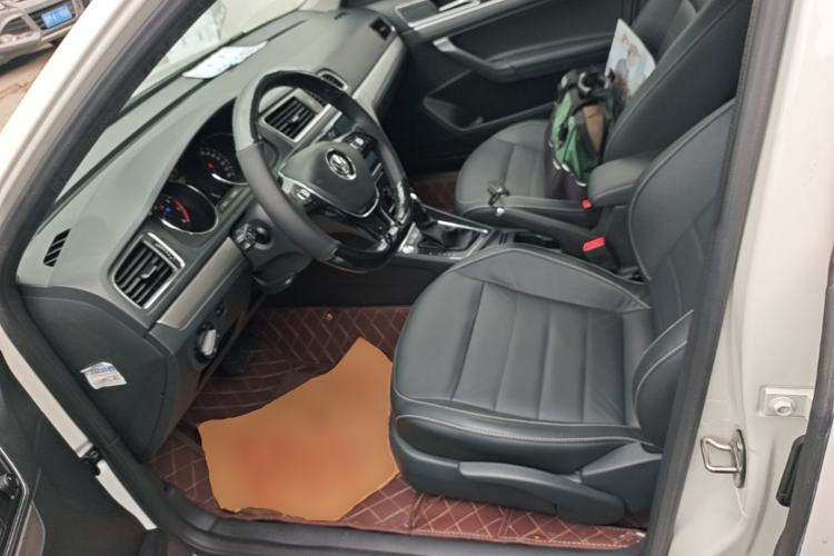 Used Volkswagen Lavida 2017 230TSI DSG Comfort Edition Left Front Seat