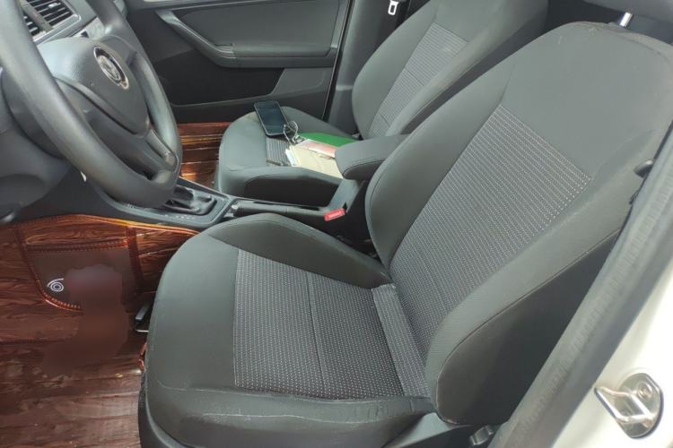 Used Volkswagen Lavida 2017 1.6L Automatic Fashion Edition Left Front Seat