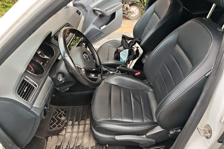 Used Volkswagen Lavida 2017 230TSI DSG Comfort Edition Left Front Seat
