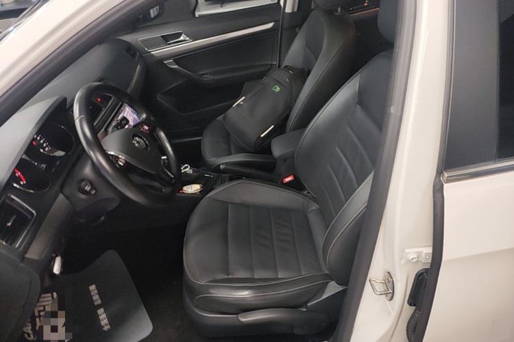 Used Volkswagen Lavida 2017 230TSI DSG Comfort Edition Left Front Seat