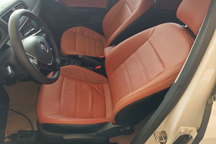 Used Volkswagen Lavida 2017 1.6L Automatic Fashion Edition Left Front Seat