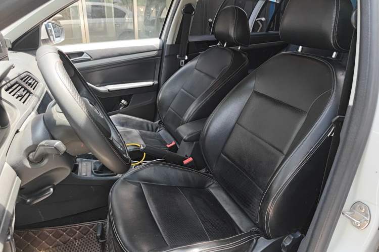 Used Volkswagen Lavida 2017 1.6L Manual Fashion Edition Left Front Seat