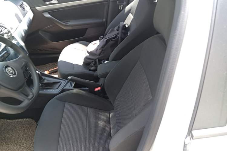 Used Volkswagen Lavida 2017 1.6L Automatic Fashion Edition Left Front Seat
