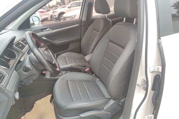 Used Volkswagen Lavida 2017 230TSI DSG Comfort Edition Left Front Seat