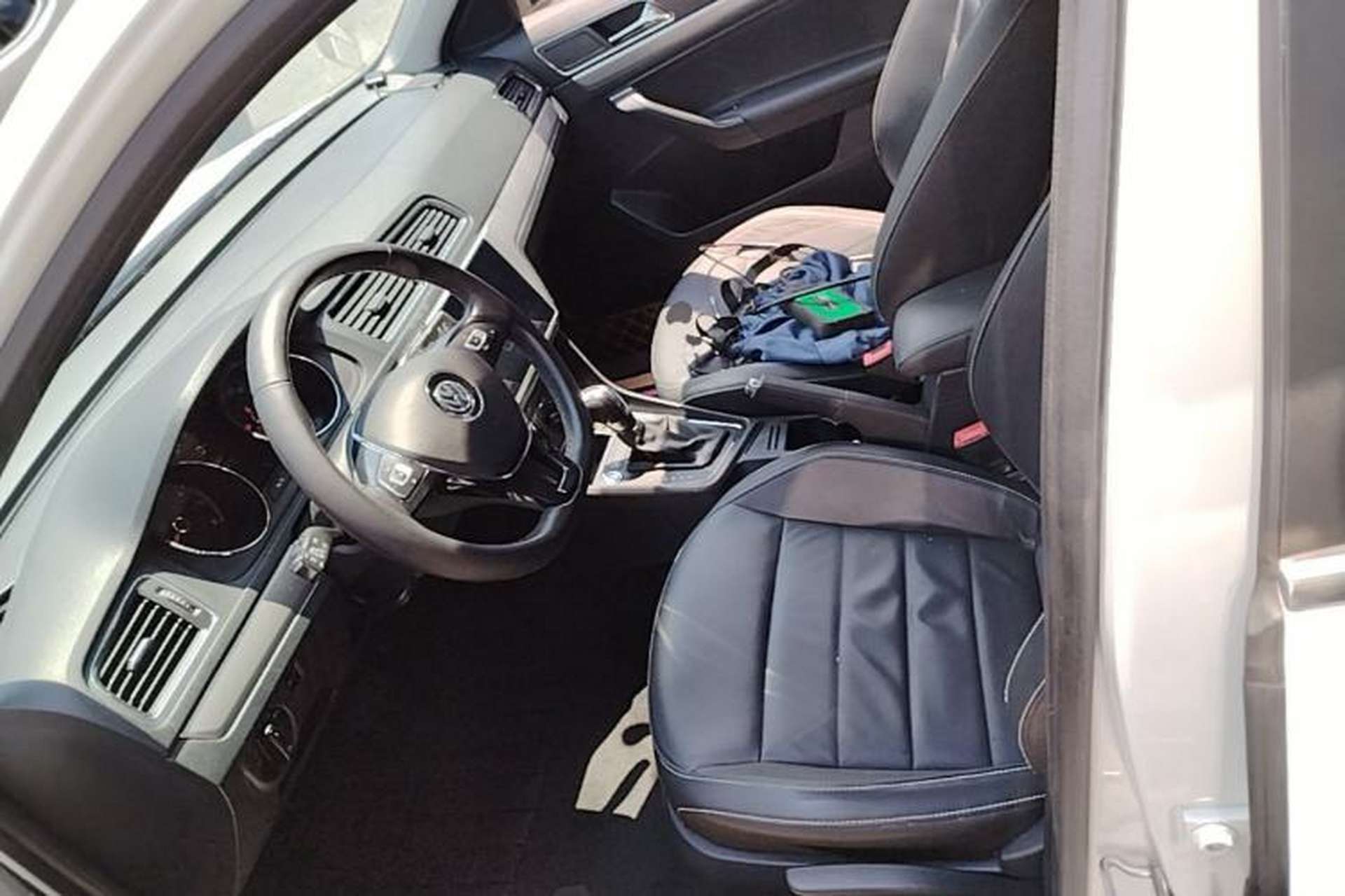 Used Volkswagen Lavida 2017 1.6L Automatic Comfort Edition Left Front Seat