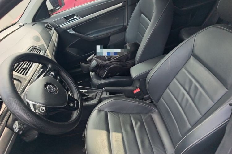Used Volkswagen Lavida 2017 1.6L Automatic Comfort Edition Left Front Seat
